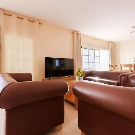 Vela Latina, A To Enjoy! Vila Costa Teguise